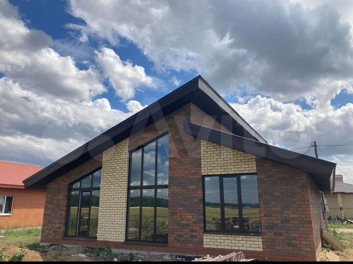 Коттедж 110 м² на участке 7 сот.