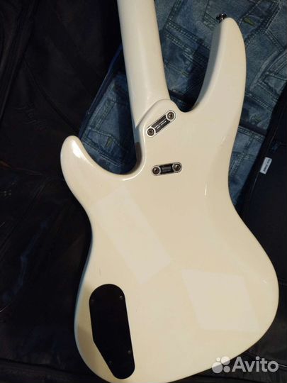 Бас гитара Yamaha RBX450