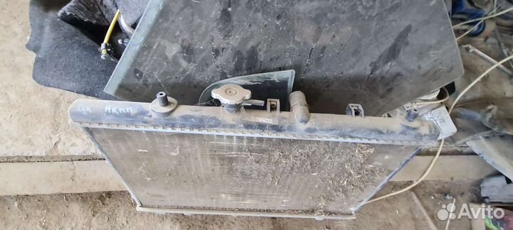 Радиатор охлаждения двс Kia rio 1 киа рио 1