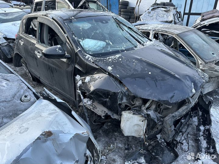 Nissan Qashqai J10 разбор по запчастям