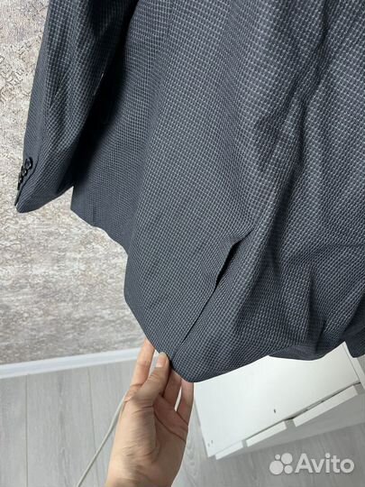 Мужской костюм новый