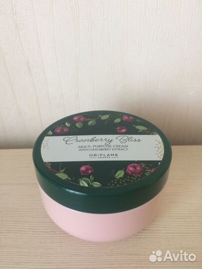 Крем для лица и тела Oriflame 