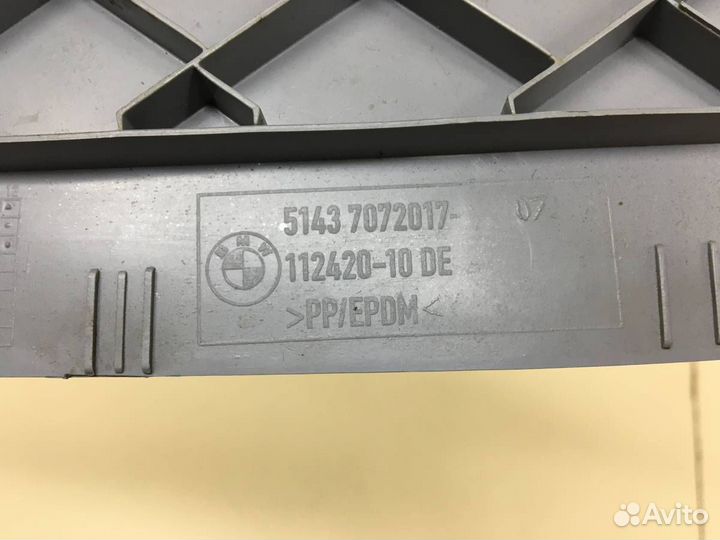 Обшивка стойки BMW 1-series E87/E81 2004-2011