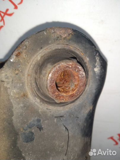 Рычаг подвески нижний задний Mitsubishi Outlander