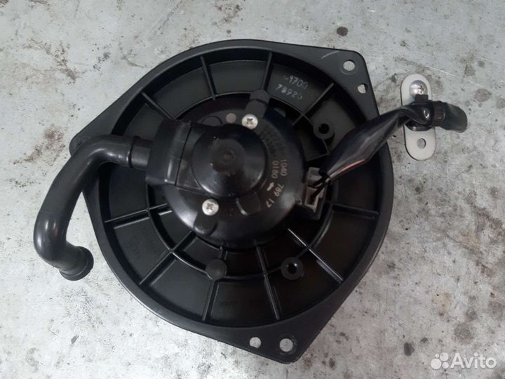 Вентилятор отопителя mitsubishi lancer 9