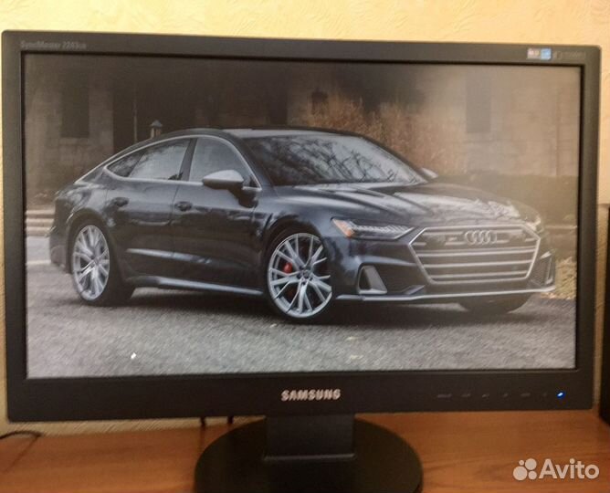 Монитор Samsung Sinc Master 2243 SN