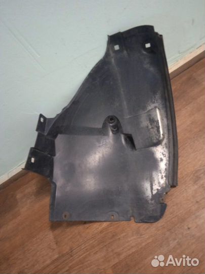 Подкрылок (локер) передний левый Mercedes S-Class