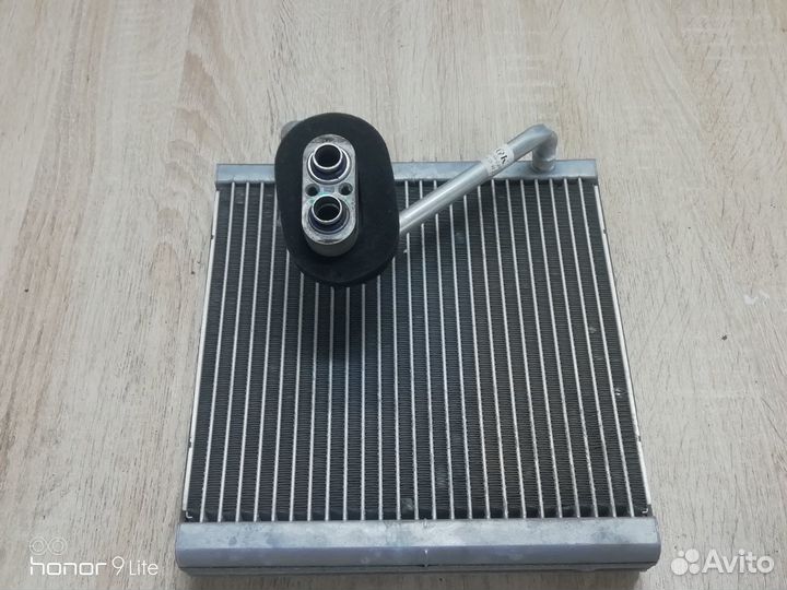 Радиатор испарителя кондиционера Kia Rio 4
