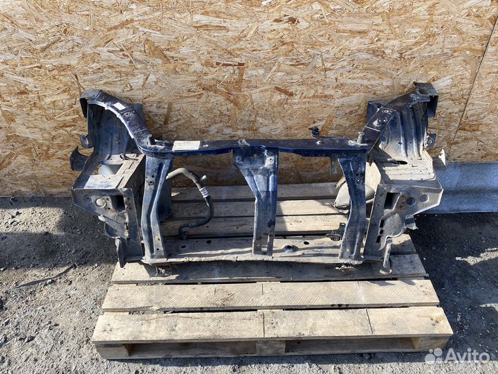 Рамка радиатора,морда Lifan breez 520