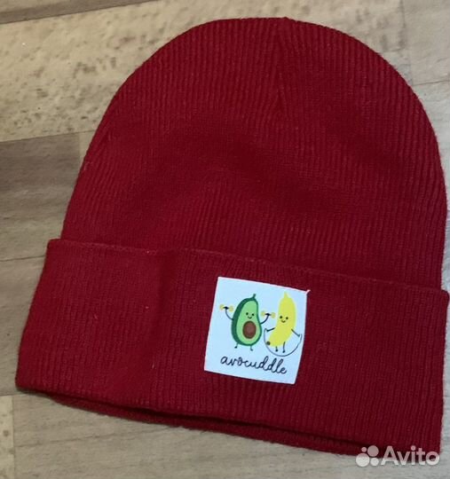 Женская шапка