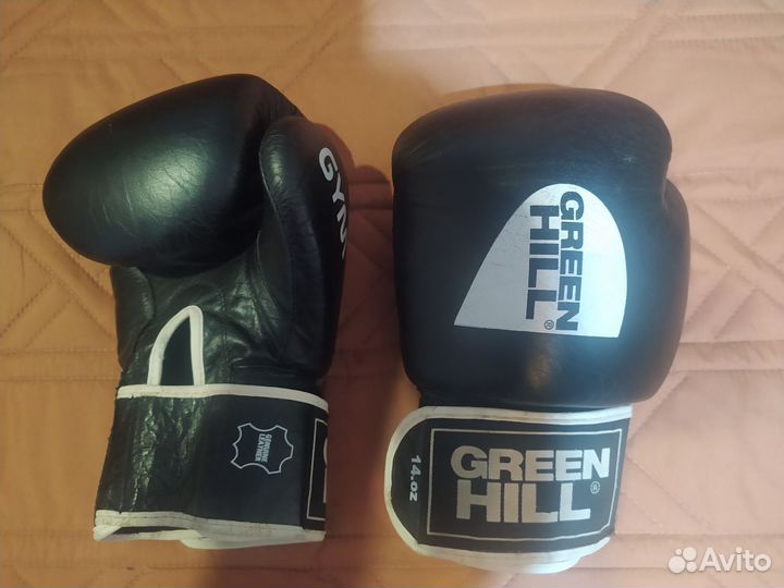 Боксерские перчатки 14 oz бу
