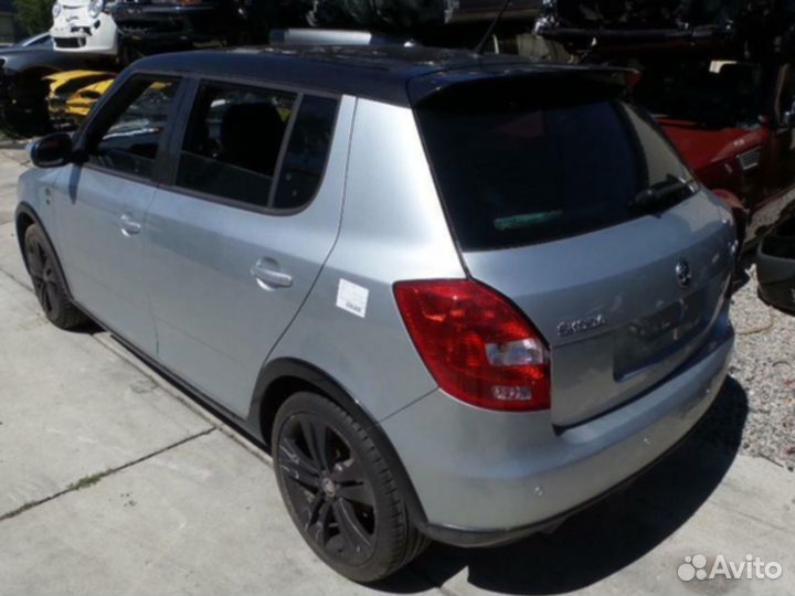 Дверь skoda fabia 2 2011 гв