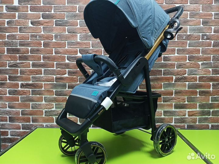 Прогулочная коляска Carrello