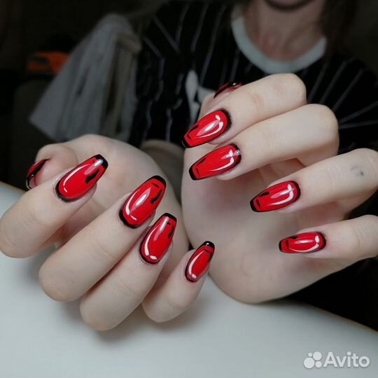 Мастер маникюра