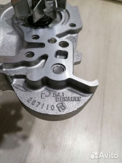 Помпа водяной насос Renault kangoo