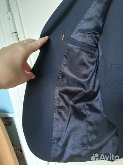 Костюм тройка на мальчика на выпускной /1 класс