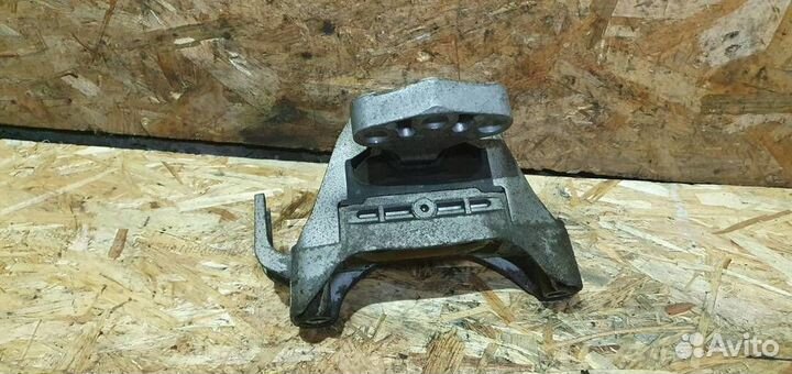 Опора двигателя правая Chevrolet Cruze 2009-2016