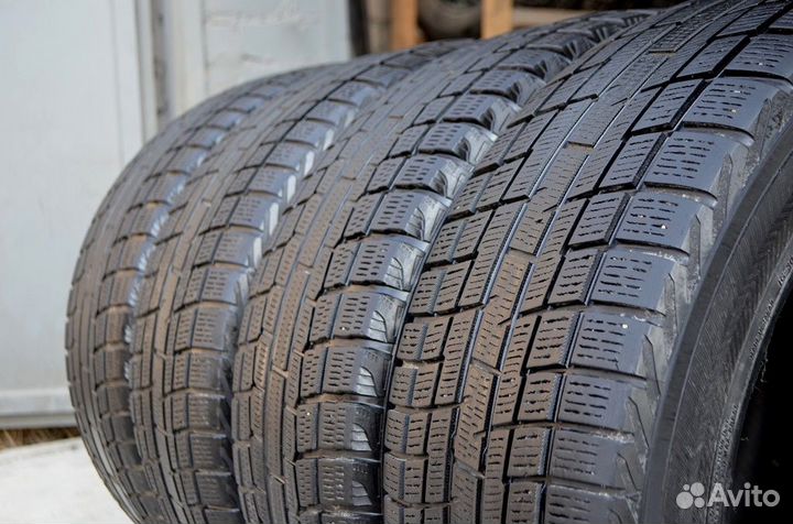 Yokohama Ice Guard IG30 235/50 R18