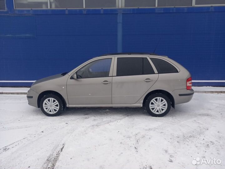 Skoda Fabia 1.2 МТ, 2007, 240 000 км