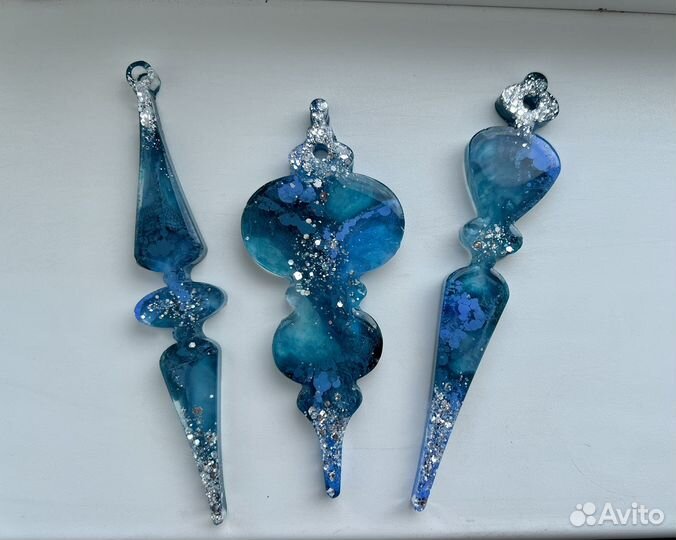 Елочные игрушки из эпоксидной смолы