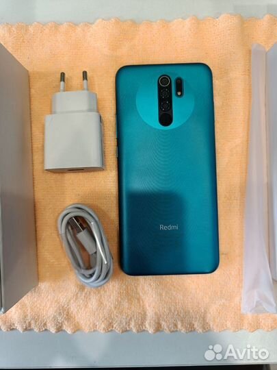 Xiaomi Redmi 9, 3/32 ГБ