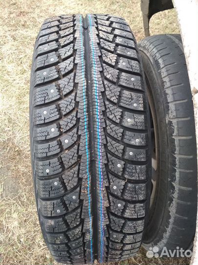Matador MP 30 Sibir Ice 2 SUV 235/70 R16