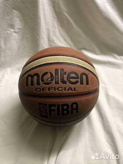 Баскетбольный мяч molten 6