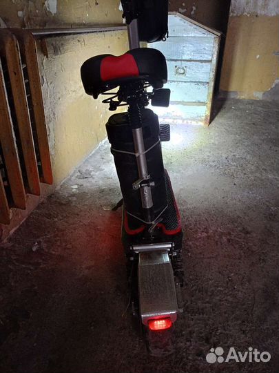 Самокат взрослый электрический бу