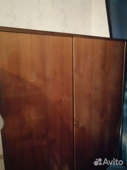 Шкаф