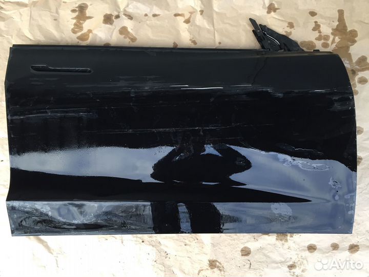 Дверь передняя правая Tesla 3 с дефектами 1081420