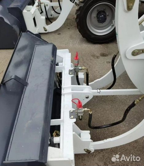 Фронтальный погрузчик Bull SL100, 2023