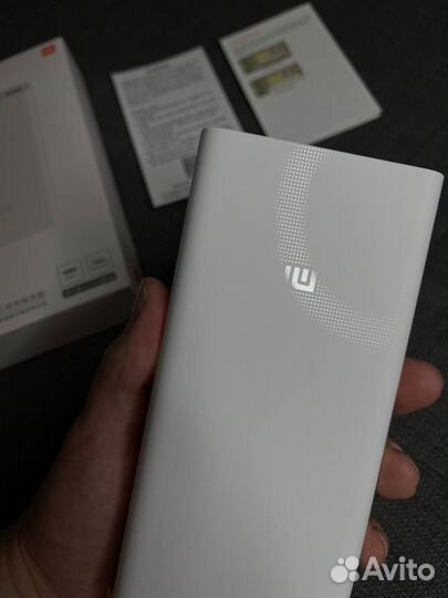 Внешний аккумулятор xiaomi 20000 оригинал новый