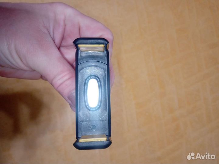 Автомобильный держатель для телефона