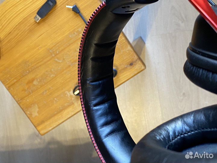 Игровые наушники HyperX Cloud II Wireless