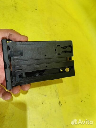 Подстаканник Volkswagen Sharan минивэн AUY 2001