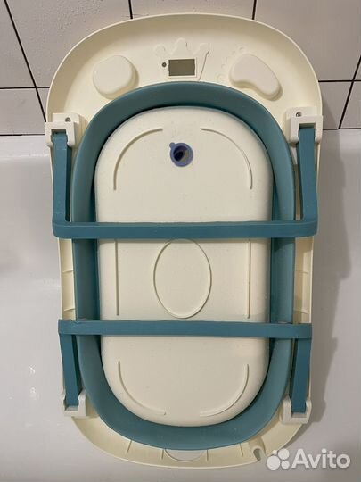 Складная ванночка для купания с термометром