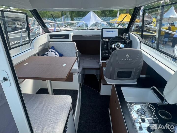 Катер Merry Fisher 695 Serie 2 в наличии в Москве