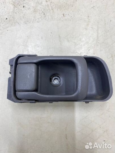 Ручка двери внутренняя левая Nissan Navara D22 2.5