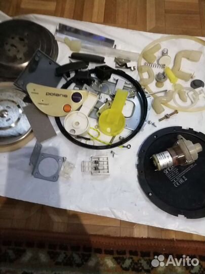 Чайник Polaris на разбор
