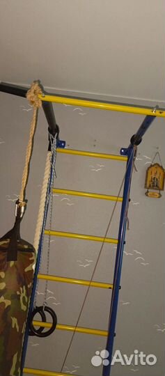 Детская шведская стенка с турником