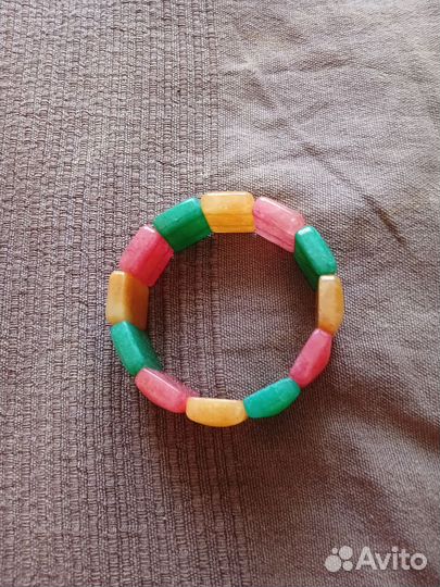 Бусы из натуральных камней