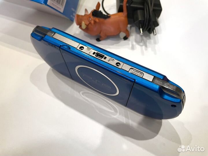 Sony PSP 3008 32GB + 400 игр