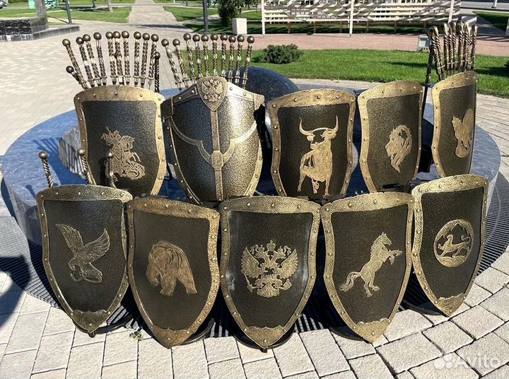 Подставка под шампуры Щит