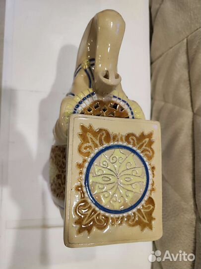 Большая Вьетнамская статуэтка слон