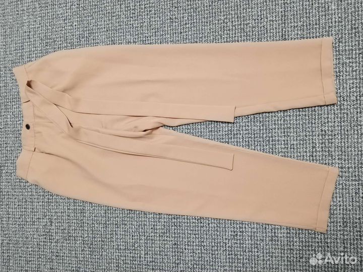 Брюки капри