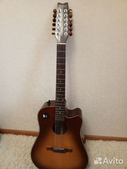 Акустическая гитара