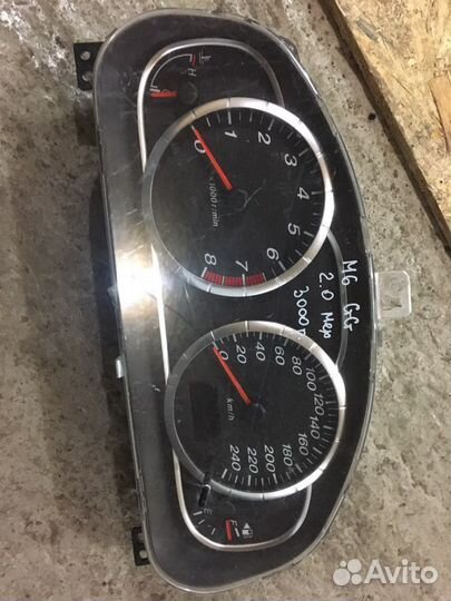 Панель приборов мазда 6 GG 2.0 бенз МКПП