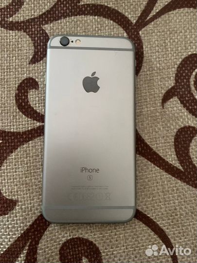 Телефон iPhone 6s