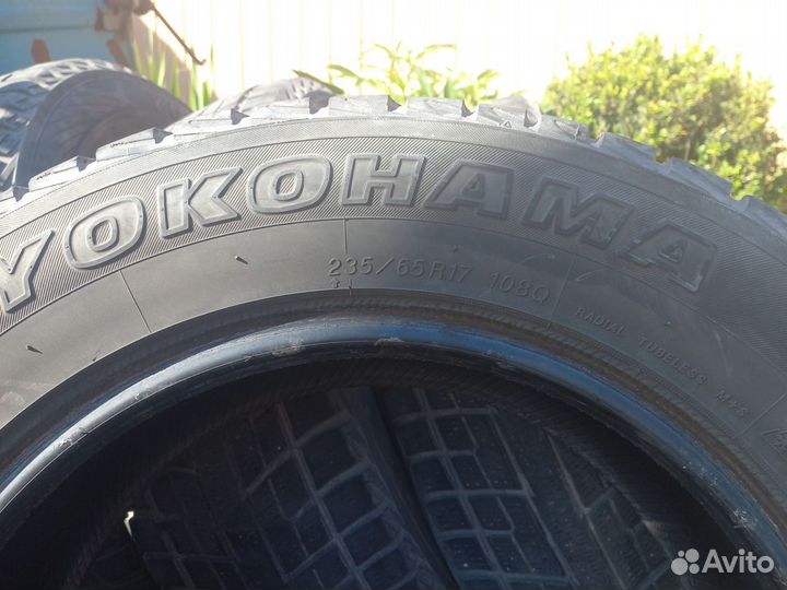 Yokohama Geolandar I/T-S G073 235/65 R17