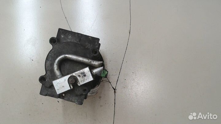 Компрессор кондиционера Ford Fiesta, 2000